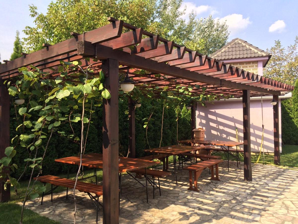 Vila Madams - Palic-Serbia Eksteriør billede